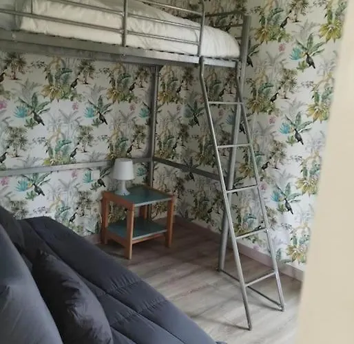 N°4, En Pleine Nature, Frontalier Σπίτι διακοπών Signy-le-Petit